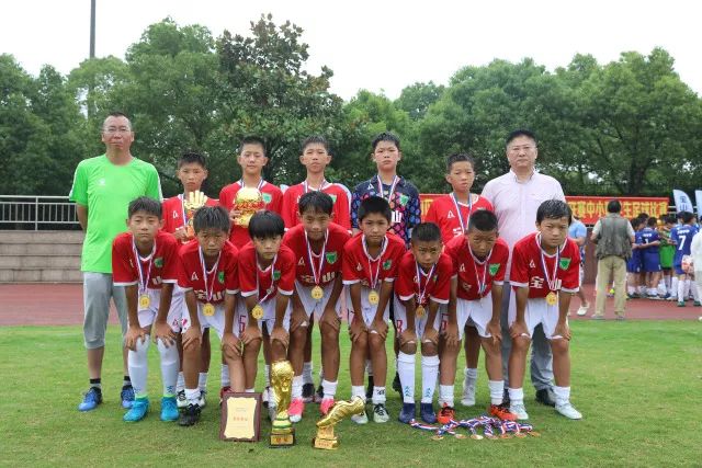 梅西告别后，阿根廷新10号人选浮现，帕斯成为最佳候选